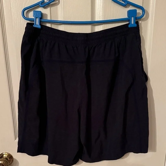 Lululemon Men's dark heather blue Athletic Shorts XL 8 in inseam - Picture 3 of 4